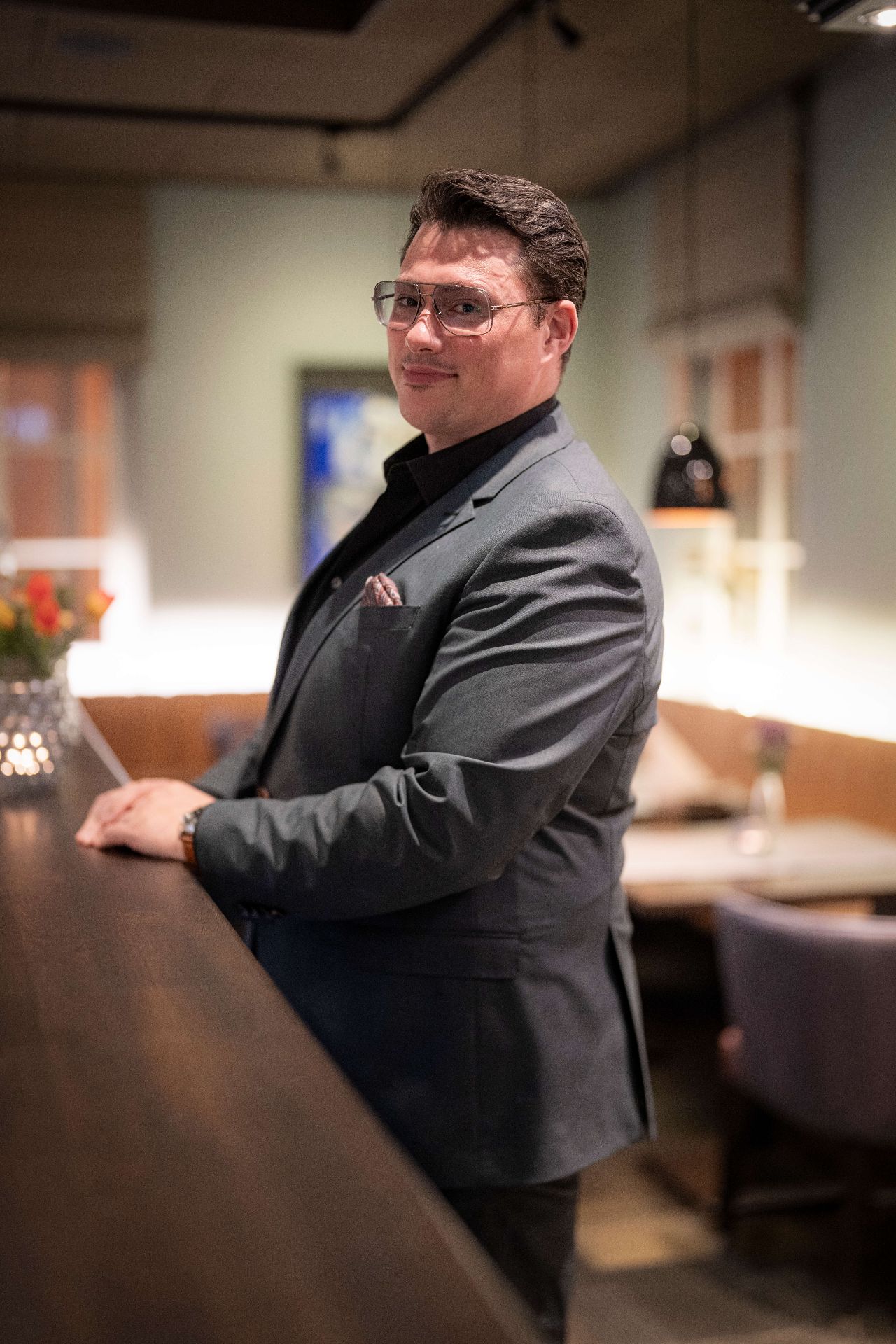 Ricardo Marinello in ganzer Gestalt, Presse- und Kontaktmotiv